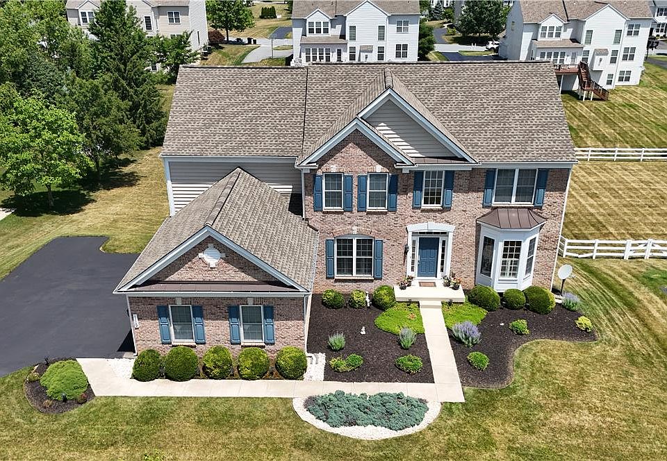 1st image of 1709 Travers Rd