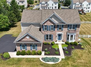 1709 Travers Rd, Breinigsville, PA 18031