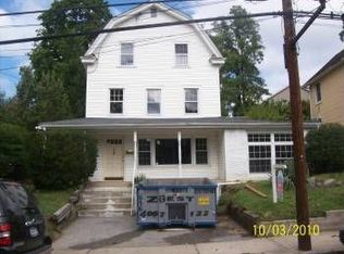 19 2nd Ave, Port Washington, NY 11050
