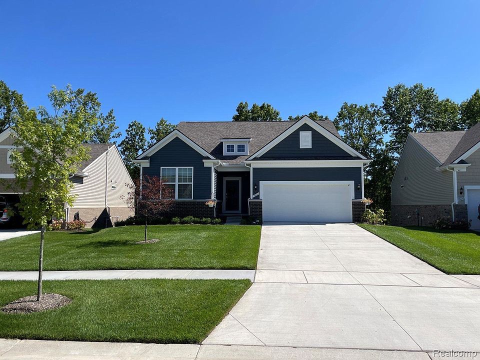 1st image of 30115 Turtle Creek Cir