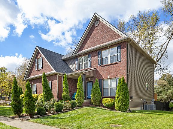 2nd image of 2505 Eastway Dr