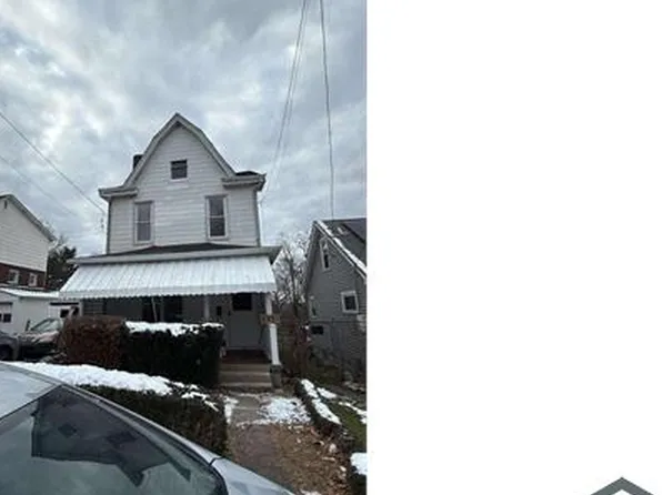 537 McCully St, White Oak, PA 15131