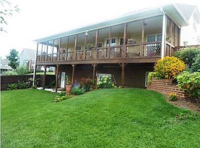 4th image of 8189 Burgundy Cir