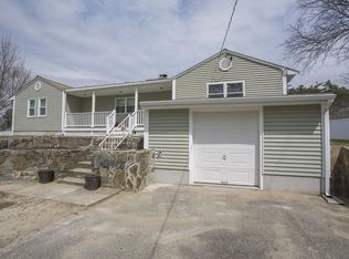 10 Kingman St, Taunton, MA 02780