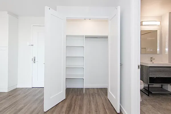 Rented by Modern Spaces | media 19