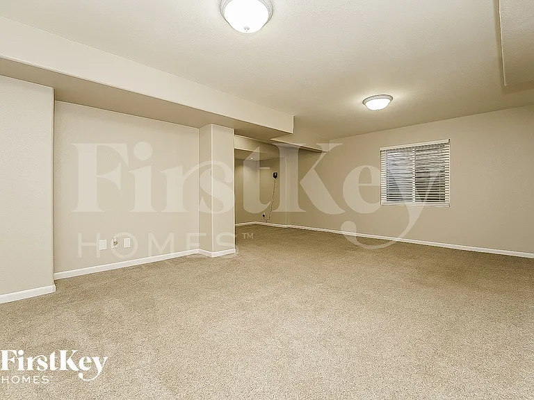 2863 S Ceylon St — Photo 12