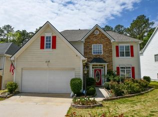 2325 Village Centre Dr, Loganville, GA 30052