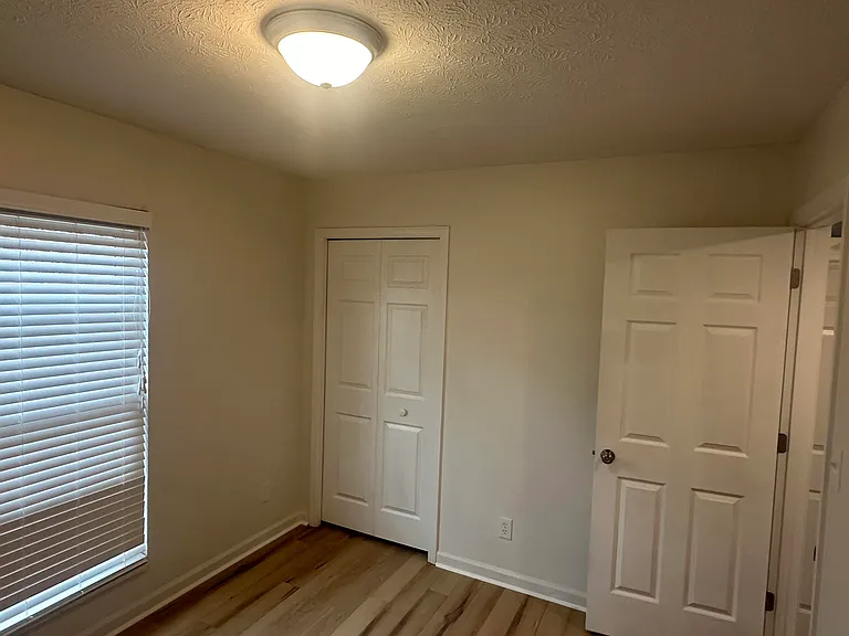 1607 Greenland Ct — Photo 20