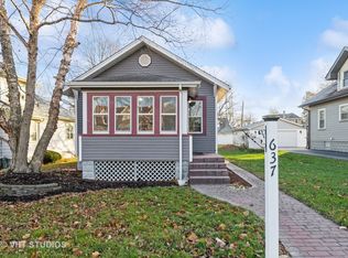 637 Dunbar St, Beecher, IL 60401