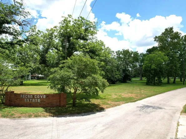 102 Lakeside Dr LOT 1, Seguin, TX 78155