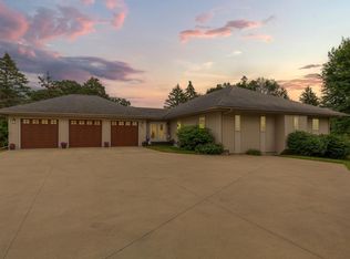 1575 Mineral Springs Rd, Owatonna, MN 55060