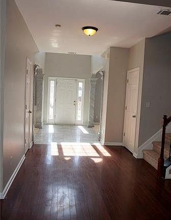 3rd image of 1865 Henderson Way