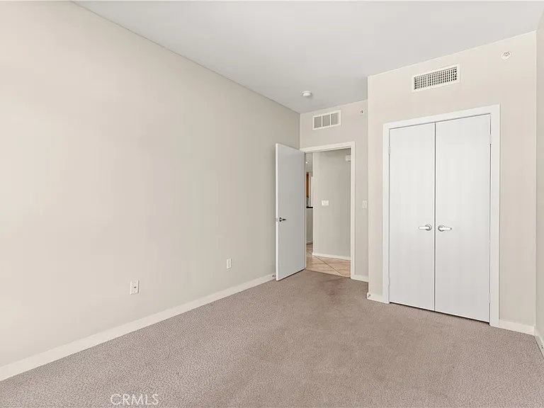 400 W Ocean Blvd #604 — Photo 9
