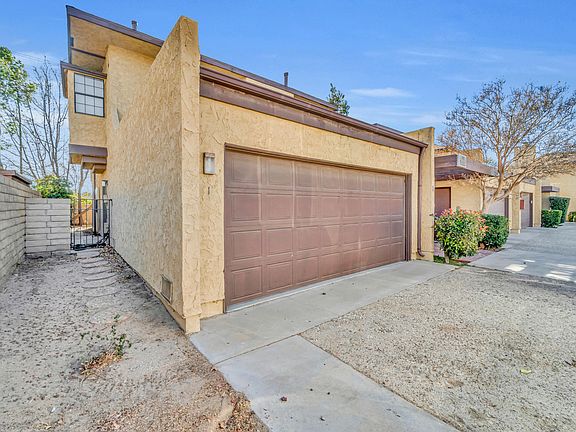 2nd image of 1521 W Avenue L Unit 1