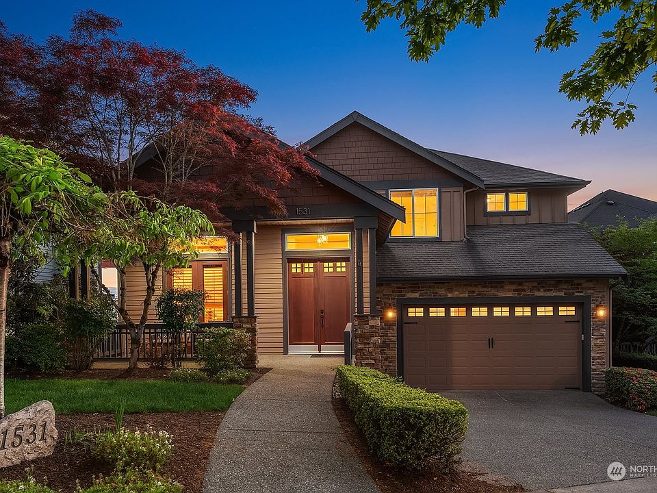 1st image of 1531 25th Avenue NE