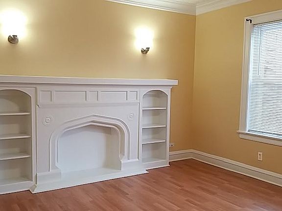 3rd image of 1851 E 78th St #3