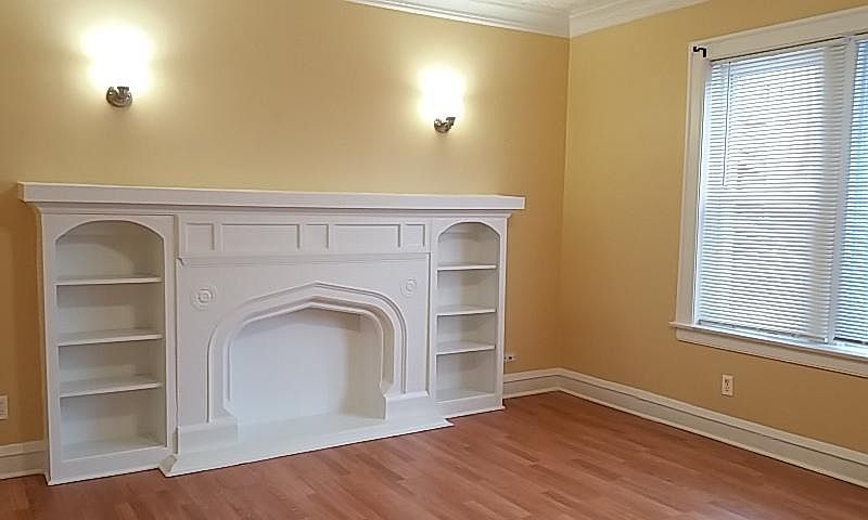 1st image of 1851 E 78th St #1