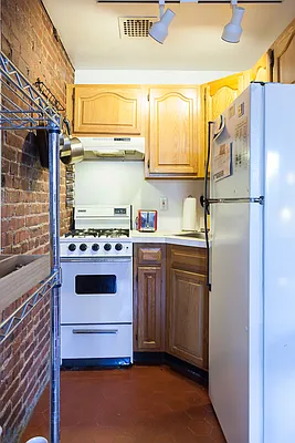 Rented by Berman Realty | media 11