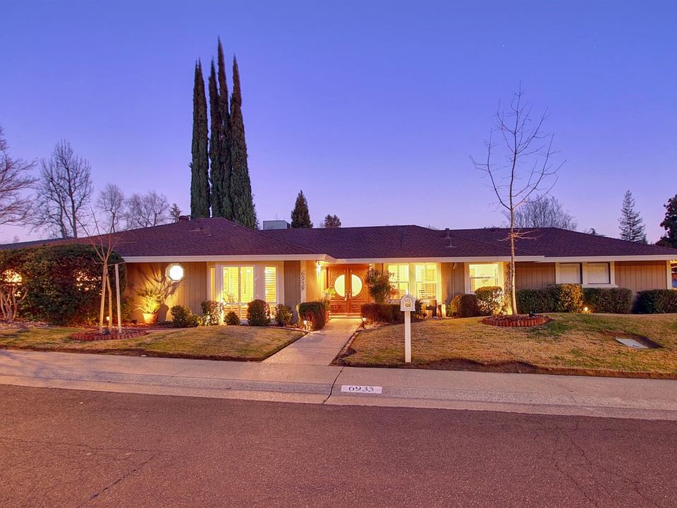 1st image of 6935 Lincoln Creek Cir