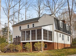 11618 Wood Bluff Loop, North Chesterfield, VA 23236