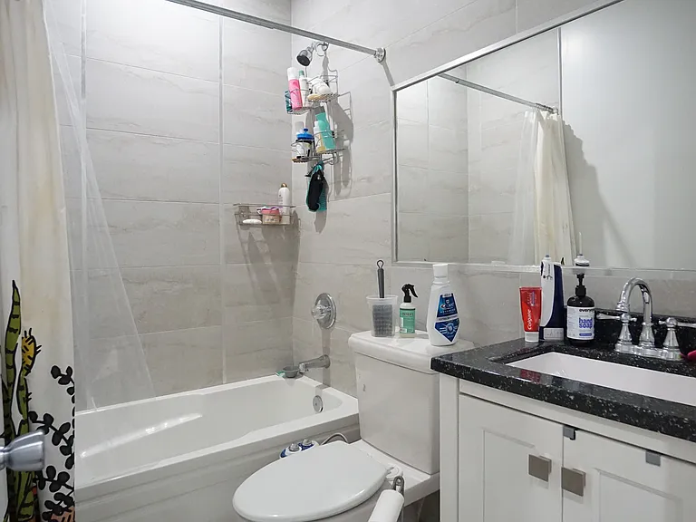 167 Starr St #3R — Photo 15