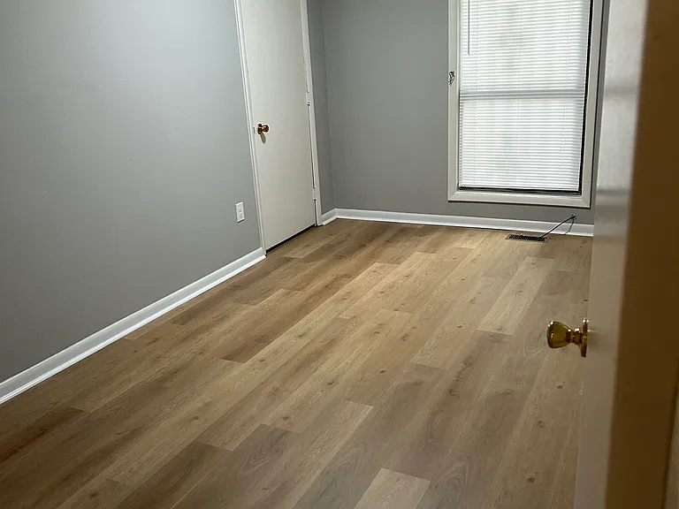 1593 Fayetteville Rd — Photo 8