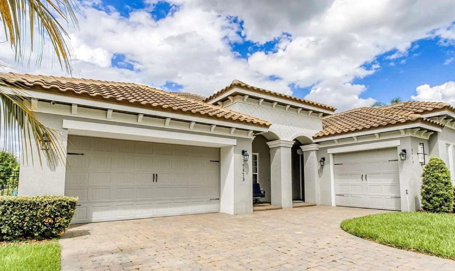 4 bed, 4.0 bath, 3388 sqft, $8,500 — Photo 3