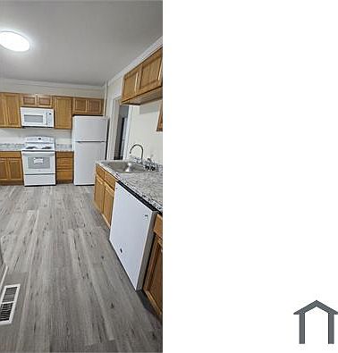 2nd image of 15 Fairmount St #2