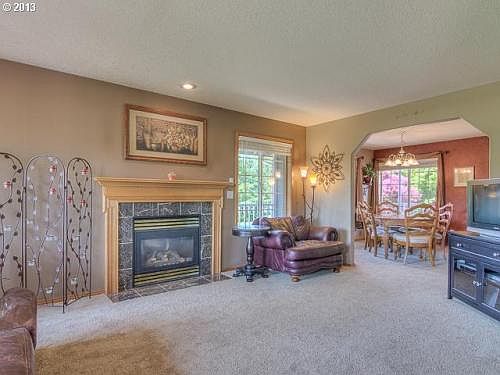 2nd image of 10007 NE 187th St