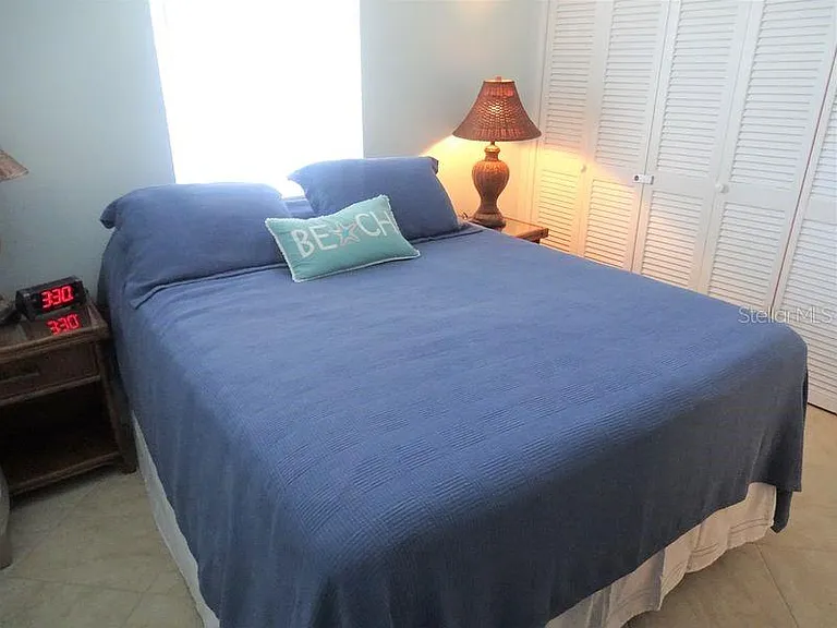 6020 Midnight Pass Rd #3 — Photo 5