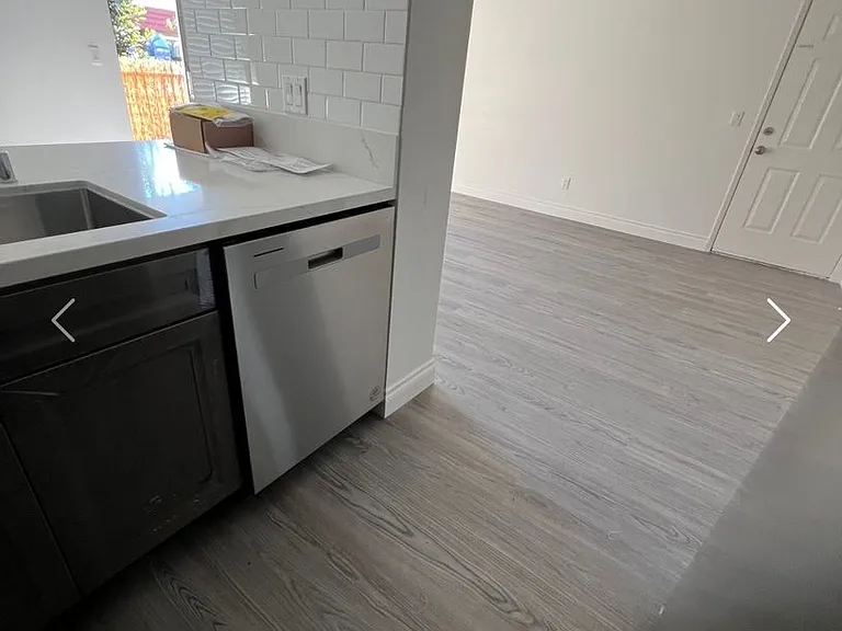 589 N Johnson Ave #210 — Photo 19