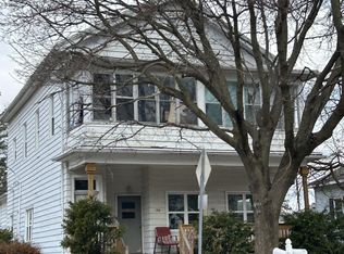 160 S Hickory St, Fond Du Lac, WI 54935