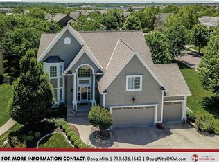 11927 W 132nd Ter, Overland Park, KS 66213