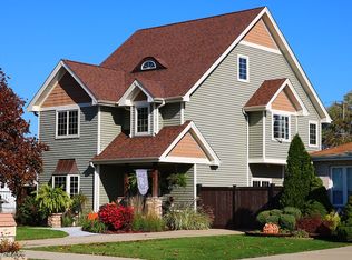 7795 S 78th Ct, Bridgeview, IL 60455