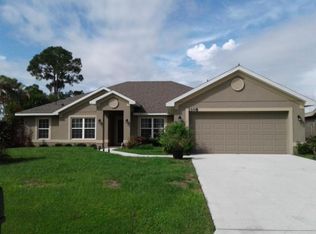 1108 SE Clifton Ln, Port Saint Lucie, FL 34983