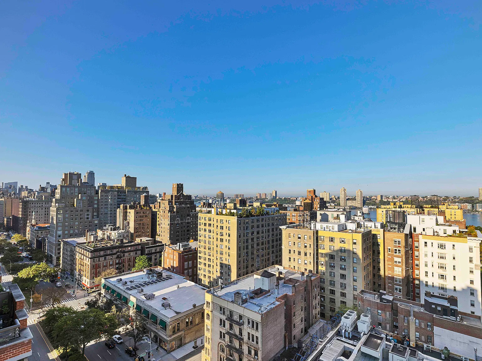 225 West 83rd Street — Photo 2