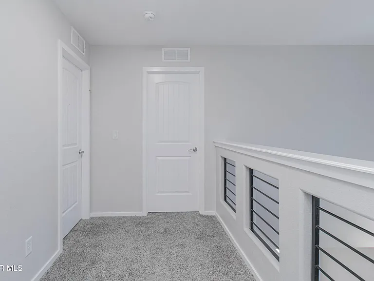 13909 Summer View Ave — Photo 21