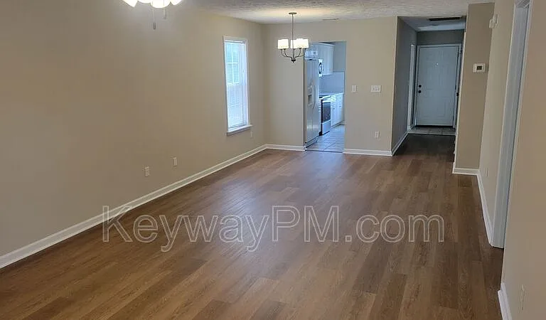 858 Pawley Ct — Photo 5