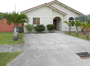 722 SE 12th Ter, Homestead, FL 33033