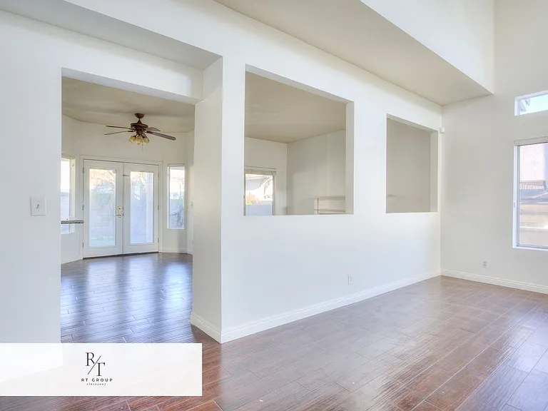 6153 Orvieto Ct — Photo 10