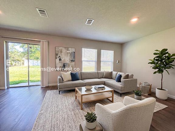3rd image of 17 Riverside Ln