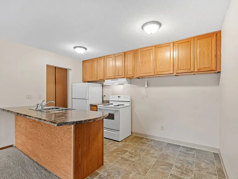 Arcadia Park Apartments — Photo 7