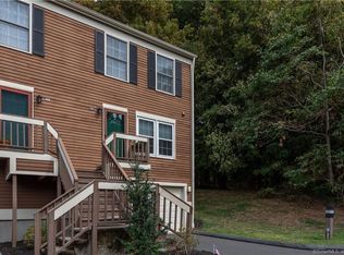 122 Foxbridge Village Rd #122, Branford, CT 06405