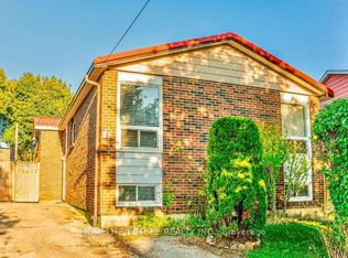 77 Snowball Cres, Toronto, ON M1B1S5