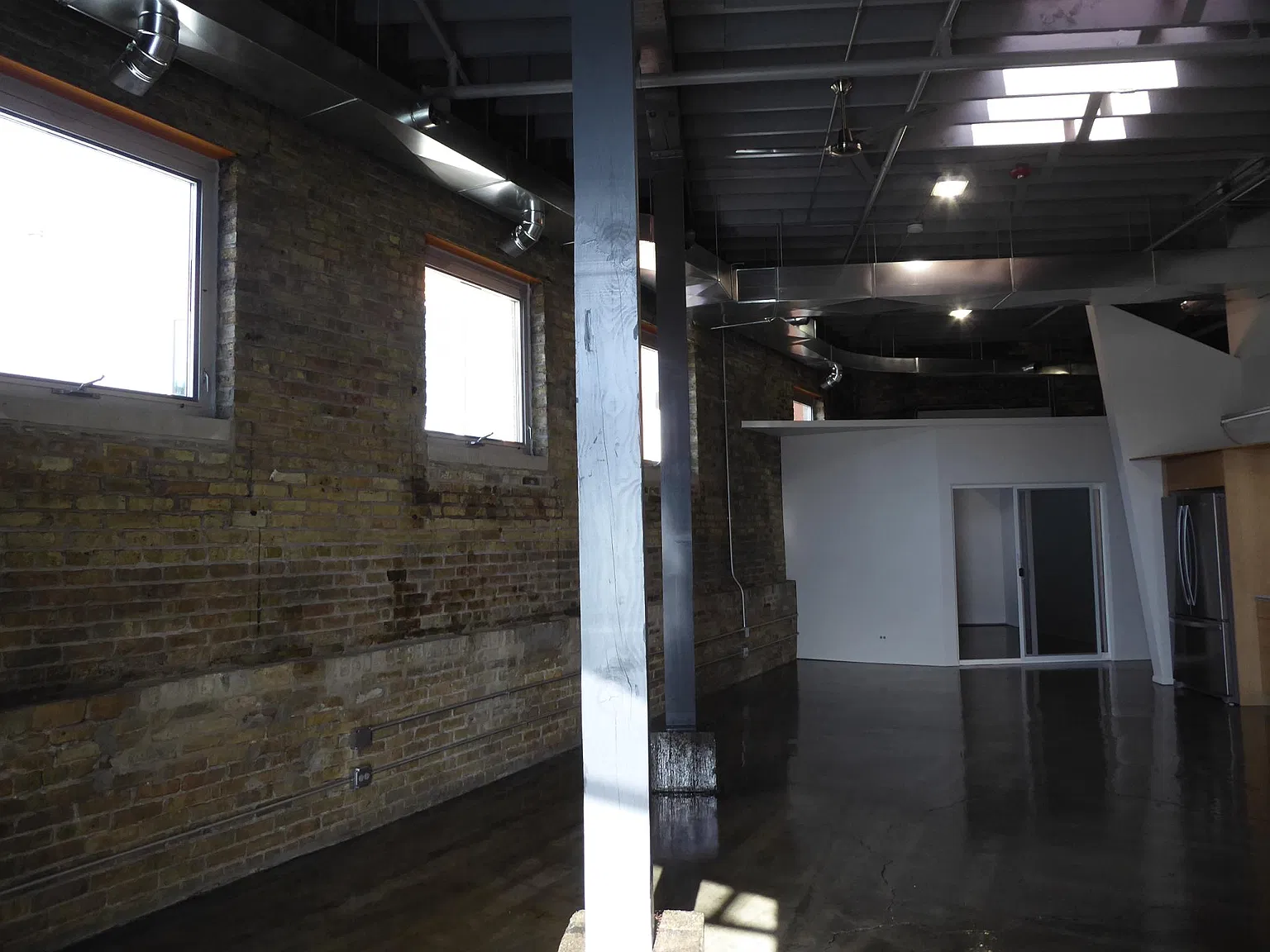 2 bed, 1530 sqft, $2,262 — Photo 4