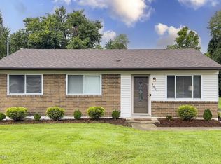 5601 Oakridge Pl, Louisville, KY 40229