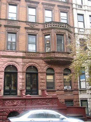 Rented by Green Home NY Realty LLC | media 18