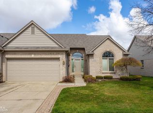 20423 Milford Dr, Macomb, MI 48044
