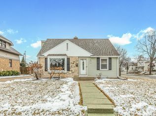 2006 S 9th St, Sheboygan, WI 53081