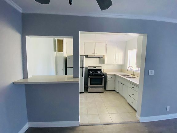 5th image of 1948 Cheremoya Ave APT 9